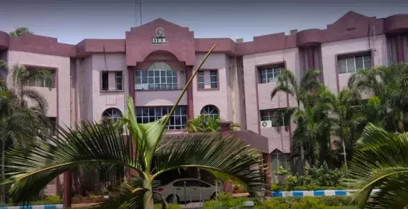 IRRI ने जलवायु परिवर्तन का सामना करने वाली नई किस्में विकसित कीं IRRI ने जलवायु परिवर्तन का सामना करने वाली नई किस्में विकसित कीं
