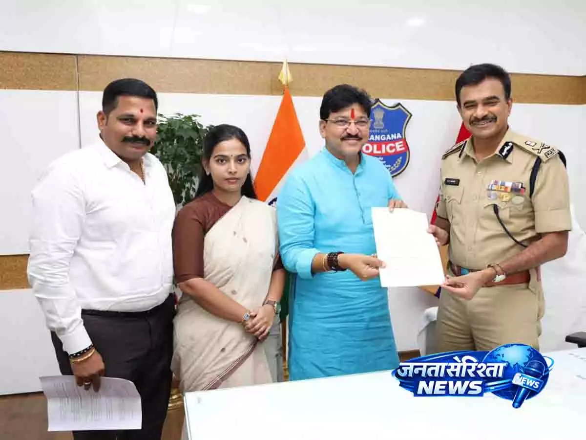 खम्मम में नाबालिग से मारपीट मामले में SIT जांच की मांग खम्मम में नाबालिग से मारपीट मामले में SIT जांच की मांग