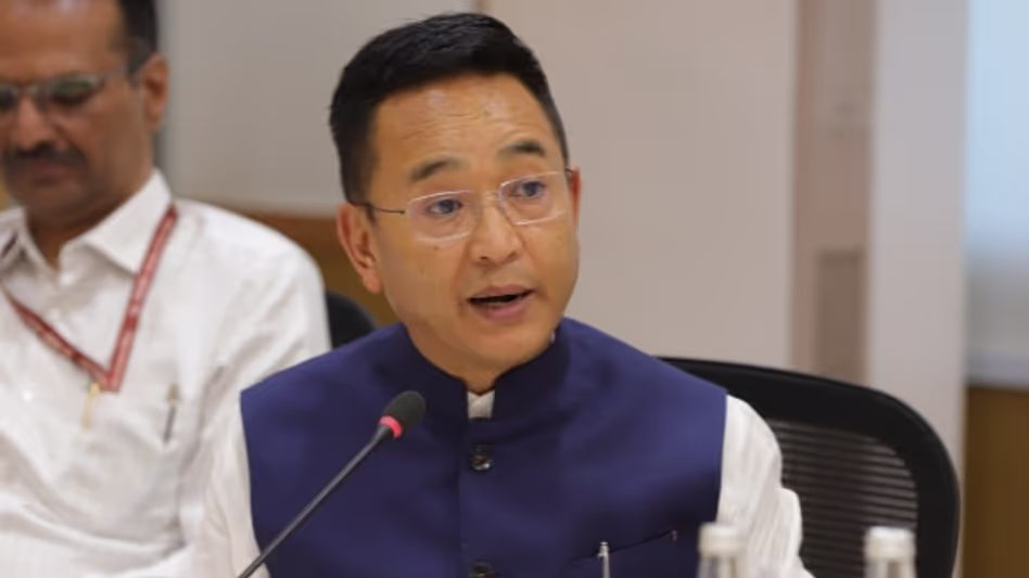Sikkim CM ने बागडोगरा के राज्य अतिथि गृह का निरीक्षण किया Sikkim CM ने बागडोगरा के राज्य अतिथि गृह का निरीक्षण किया