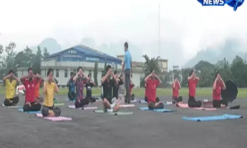 Rono Hills: RGU ने योग सत्र आयोजित किया Rono Hills: RGU ने योग सत्र आयोजित किया