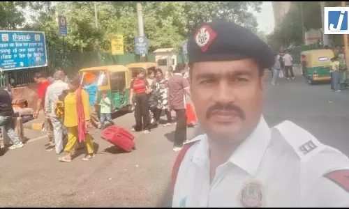 OMG! पुलिसकर्मी की दर्दनाक मौत, टक्‍कर से पहले गिरे, फिर पीछे से आ रही गाड़ी ने कुचला