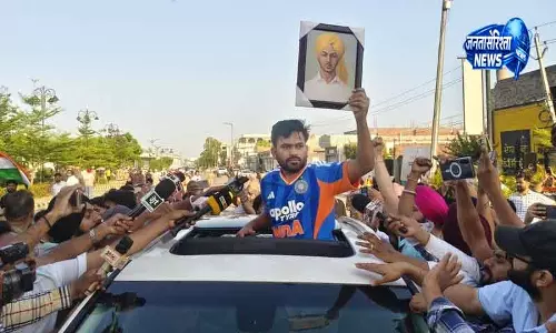 Amritsar पंजाबियों के बिना क्रांति संभव नहीं: डिपके Amritsar पंजाबियों के बिना क्रांति संभव नहीं: डिपके