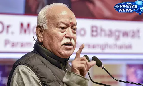 Mohan भागवत ने दत्तात्रेय होसबोले के बयान का किया बचाव, पाकिस्तान पर बातचीत को लेकर दी स्पष्टता