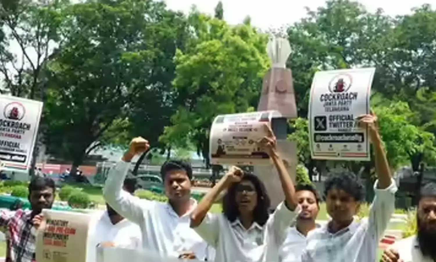 CJP ने हैदराबाद के इंदिरा पार्क में विरोध प्रदर्शन शुरू किया CJP ने हैदराबाद के इंदिरा पार्क में विरोध प्रदर्शन शुरू किया