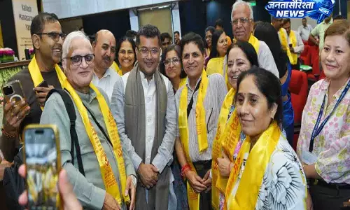 Delhi में कैलाश मानसरोवर यात्रा 2026 के पहले जत्थे को रवाना किया गया Delhi में कैलाश मानसरोवर यात्रा 2026 के पहले जत्थे को रवाना किया गया