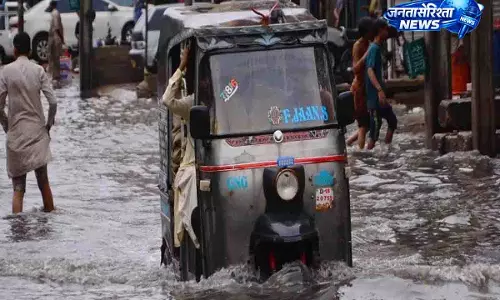 Pakistan में तूफान से बड़ा नुकसान, राहत-बचाव जारी