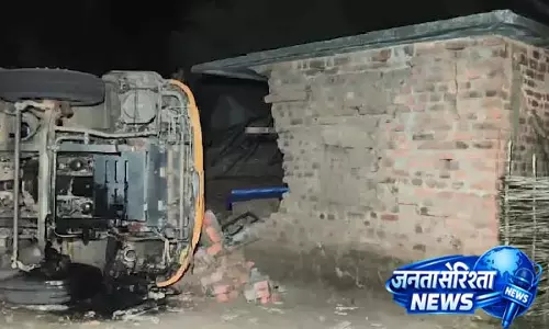 Nabarangpur में बड़ा हादसा टला, तेज रफ्तार टिपर घर में घुसा, परिवार बाल-बाल बचा Nabarangpur में बड़ा हादसा टला, तेज रफ्तार टिपर घर में घुसा, परिवार बाल-बाल बचा