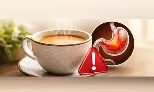कहीं आप भी तो नहीं लेते खाली पेट चाय की चुस्की? इस छोटे उपाय से मिलेगी पेट की समस्या से राहत कहीं आप भी तो नहीं लेते खाली पेट चाय की चुस्की? इस छोटे उपाय से मिलेगी पेट की समस्या से राहत