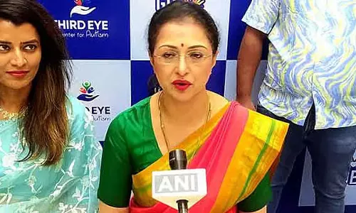 AIADMK नेता और अभिनेत्री गौतमी तदिमल्ला ने दिया इस्तीफा, तमिलनाडु की राजनीति का हवाला