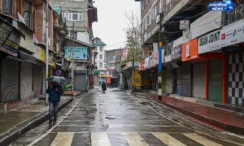 Srinagar की पुरानी विरासत बनी आकर्षण, जामा मस्जिद क्षेत्र में बढ़ी रौनक