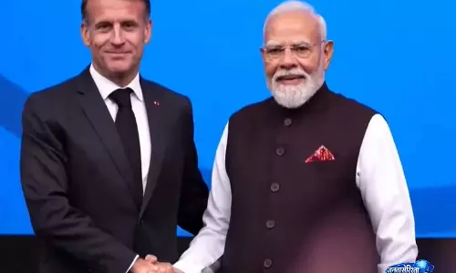 PM मोदी और फ्रांस के राष्ट्रपति मैक्रों ने नीस में संयुक्त रूप से भारत इनोवेट्स का किया उद्घाटन PM मोदी और फ्रांस के राष्ट्रपति मैक्रों ने नीस में संयुक्त रूप से भारत इनोवेट्स का किया उद्घाटन