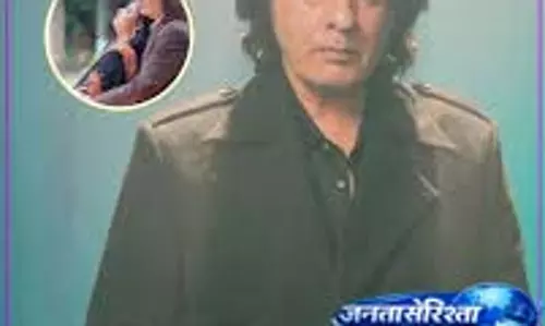 एक दिन में 47 फिल्मों पर साइनिंग, फिल्म इंडस्ट्री में मचा था हड़कंप एक दिन में 47 फिल्मों पर साइनिंग, फिल्म इंडस्ट्री में मचा था हड़कंप