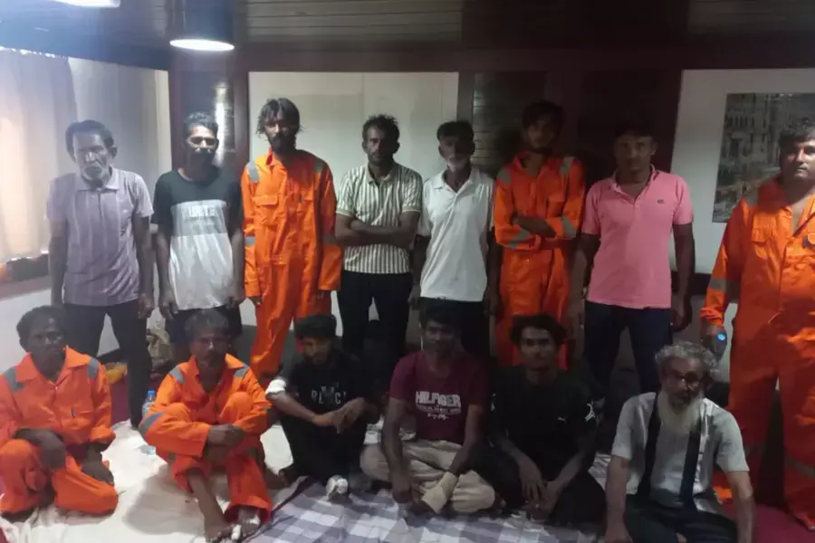 Oman के पास जहाज ‘विराट 1’ डूबने से 14 भारतीय सुरक्षित बचाए गए Oman के पास जहाज ‘विराट 1’ डूबने से 14 भारतीय सुरक्षित बचाए गए