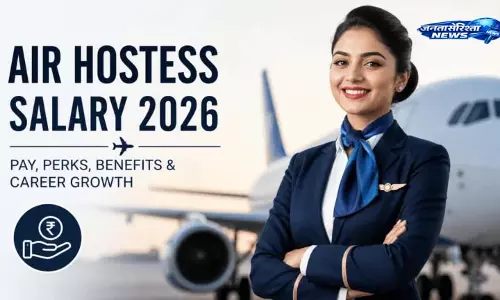 Air hostess के शुरुआती वेतन से लेकर हाई पैकेज तक Air hostess के शुरुआती वेतन से लेकर हाई पैकेज तक