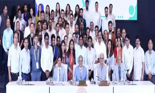 ECI ने IIIDEM में मीडिया अधिकारियों का सम्मेलन आयोजित किया ECI ने IIIDEM में मीडिया अधिकारियों का सम्मेलन आयोजित किया