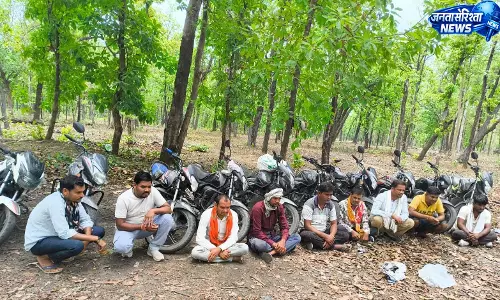 ऑपरेशन बाज के तहत बड़ी कार्रवाई, जंगल में जुआ खेलते 9 जुआरी गिरफ्तार ऑपरेशन बाज के तहत बड़ी कार्रवाई, जंगल में जुआ खेलते 9 जुआरी गिरफ्तार