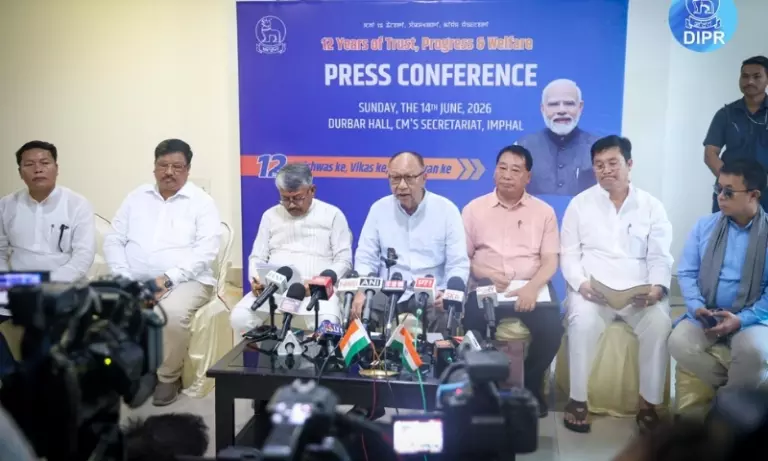 मणिपुर उग्रवाद-विरोधी अभियानों के लिए तीन कोबरा यूनिट तैनात करेगा: CM मणिपुर उग्रवाद-विरोधी अभियानों के लिए तीन कोबरा यूनिट तैनात करेगा: CM