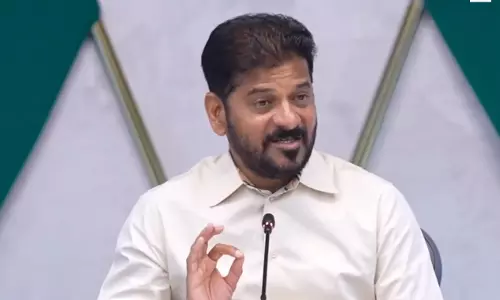 बारिश और प्राकृतिक आपदाओं को लेकर अलर्ट मोड में तेलंगाना सरकार बारिश और प्राकृतिक आपदाओं को लेकर अलर्ट मोड में तेलंगाना सरकार
