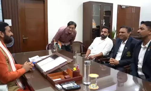 वर्ल्ड चैंपियनशिप से पहले जूनियर महिला हैंडबॉल टीम की सीएम नायब सिंह सैनी से मुलाकात वर्ल्ड चैंपियनशिप से पहले जूनियर महिला हैंडबॉल टीम की सीएम नायब सिंह सैनी से मुलाकात
