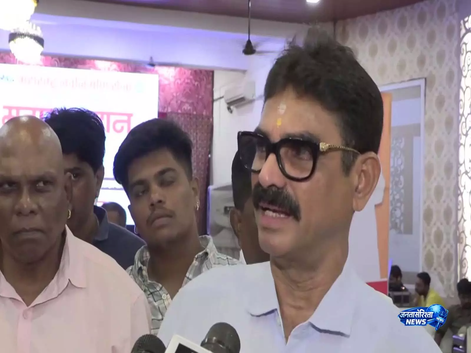 उद्धव-राज ठाकरे के साथ आने की अटकलें तेज, ‘ऑपरेशन टाइगर’ पर MNS नेता का बड़ा बयान उद्धव-राज ठाकरे के साथ आने की अटकलें तेज, ‘ऑपरेशन टाइगर’ पर MNS नेता का बड़ा बयान
