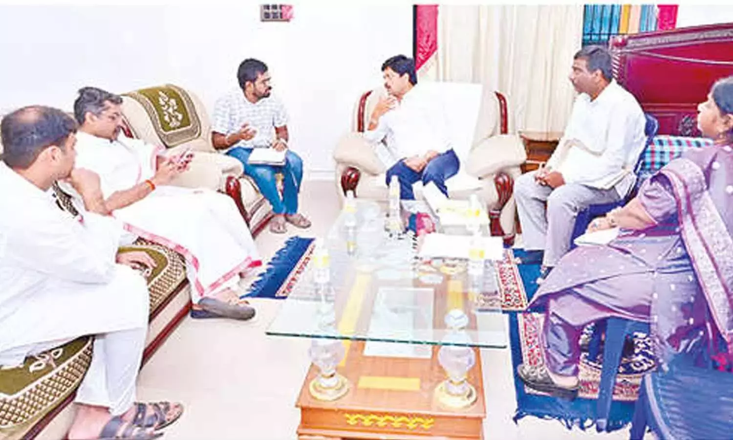 Andhra: आर्ट ऑफ लिविंग कृष्णा जिले में तटीय गांवों के विकास के लिए सरकार के साथ पार्टनरशिप करेगा Andhra: आर्ट ऑफ लिविंग कृष्णा जिले में तटीय गांवों के विकास के लिए सरकार के साथ पार्टनरशिप करेगा