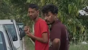 Assam के जोगीघोपा में लूटपाट के दौरान कैमरा किराए पर देने वाले दो ऑपरेटर घायल Assam के जोगीघोपा में लूटपाट के दौरान कैमरा किराए पर देने वाले दो ऑपरेटर घायल