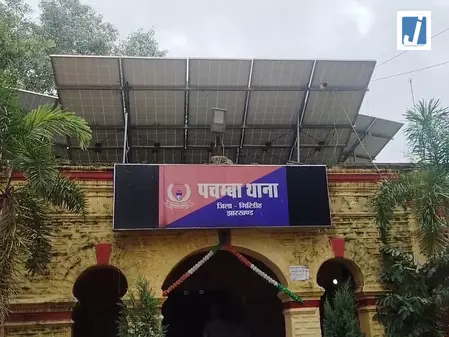 फांसी या साजिश? युवक का शव फंदे से लटका मिला, परिवार सदमे में फांसी या साजिश? युवक का शव फंदे से लटका मिला, परिवार सदमे में