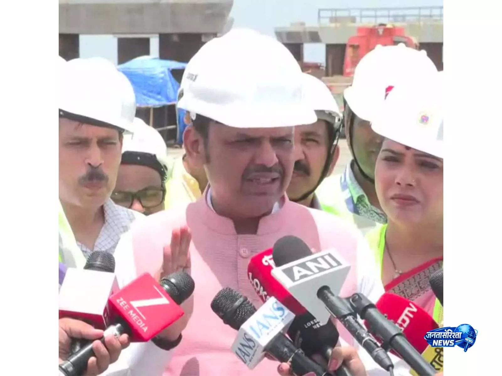 ‘ऑपरेशन टाइगर’ चर्चा के बीच उद्धव गुट की बैठक पर Fadnavis का बयान जारी ‘ऑपरेशन टाइगर’ चर्चा के बीच उद्धव गुट की बैठक पर Fadnavis का बयान जारी
