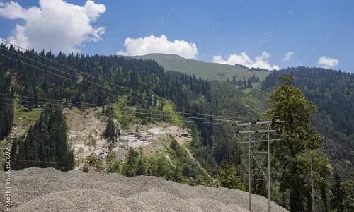 Himachal के उपभोक्ताओं को बिजली का झटका, ईंधन शुल्क में बढ़ोतरी Himachal के उपभोक्ताओं को बिजली का झटका, ईंधन शुल्क में बढ़ोतरी