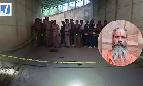 साधु की हत्या का आरोपी एनकाउंटर में ढेर, सिपाही घायल
