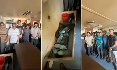 होर्मुज जलडमरूमध्य संकट के बीच Oman में फंसे जहाज पर तमिलनाडु के नाविक की मौत होर्मुज जलडमरूमध्य संकट के बीच Oman में फंसे जहाज पर तमिलनाडु के नाविक की मौत