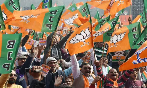 West Burdwan: जिला कमेटी ने मोदी सरकार की उपलब्धियों को जनता के सामने रखा