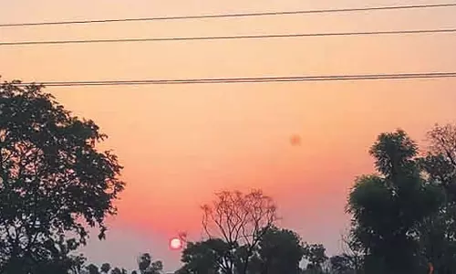 MP : कई जिलों में बारिश और 70 किमी/घंटा तक हवाएं चलने का अलर्ट MP : कई जिलों में बारिश और 70 किमी/घंटा तक हवाएं चलने का अलर्ट