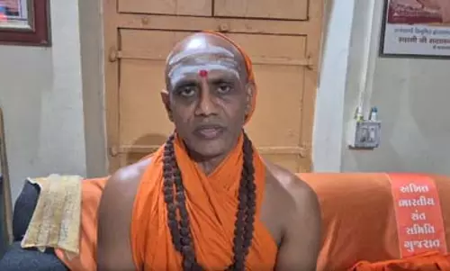 संत मुक्तानंद स्वामी ने किया दावा, मंदिर परिसर था भरूच की जामा मस्जिद