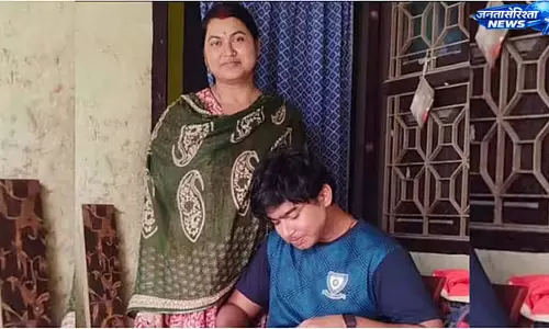 Vaibhav Suryavanshi की सफलता के पीछे मां का त्याग और संघर्ष, कोच ने बताया प्रेरणादायक सफर Vaibhav Suryavanshi की सफलता के पीछे मां का त्याग और संघर्ष, कोच ने बताया प्रेरणादायक सफर
