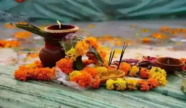 Jaipur: सोमवती अमावस्या पर मलमास खत्म, अब फिर शुरू होंगे विवाह व मांगलिक कार्य Jaipur: सोमवती अमावस्या पर मलमास खत्म, अब फिर शुरू होंगे विवाह व मांगलिक कार्य