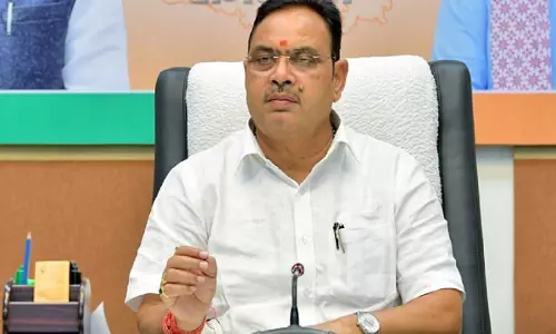 Jaipur: मुख्यमंत्री भजनलाल शर्मा ने कालाबाजारी पर कड़ी कार्रवाई के निर्देश दिए Jaipur: मुख्यमंत्री भजनलाल शर्मा ने कालाबाजारी पर कड़ी कार्रवाई के निर्देश दिए