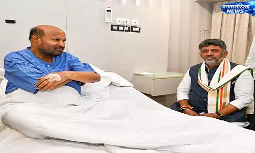 रामनगर MLA इक़बाल हुसैन को दिल का दौरा, वैदेही अस्पताल में इलाज के बाद हालत स्थिर रामनगर MLA इक़बाल हुसैन को दिल का दौरा, वैदेही अस्पताल में इलाज के बाद हालत स्थिर