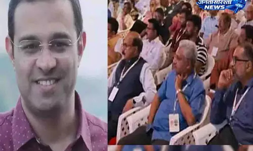 RSS के कार्यक्रम में VC: मंत्री रोज़ी ने CM के साथ मिलकर आलोचना की RSS के कार्यक्रम में VC: मंत्री रोज़ी ने CM के साथ मिलकर आलोचना की