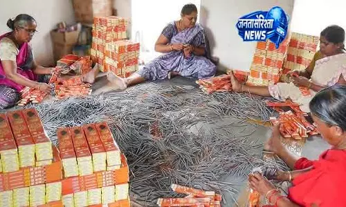 Tamil Nadu की नजर ग्लोबल पटाखा बाजार पर Tamil Nadu की नजर ग्लोबल पटाखा बाजार पर