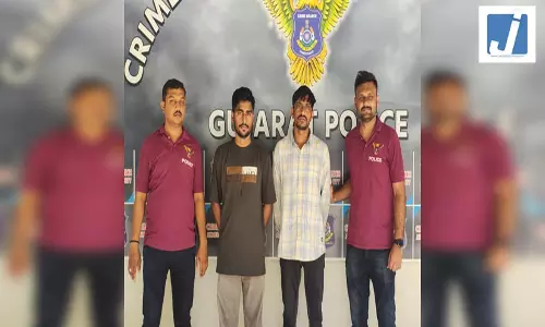 री-नीट प्रश्नपत्र के नाम पर 1000 छात्रों से ठगी, पुलिस ने दो आरोपियों को दबोचा री-नीट प्रश्नपत्र के नाम पर 1000 छात्रों से ठगी, पुलिस ने दो आरोपियों को दबोचा