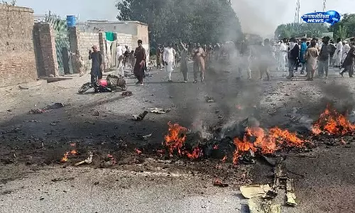 पाकिस्तान में ट्रेनिंग उड़ान के दौरान PAF ट्रेनर विमान क्रैश, दो पायलटों की मौत पाकिस्तान में ट्रेनिंग उड़ान के दौरान PAF ट्रेनर विमान क्रैश, दो पायलटों की मौत