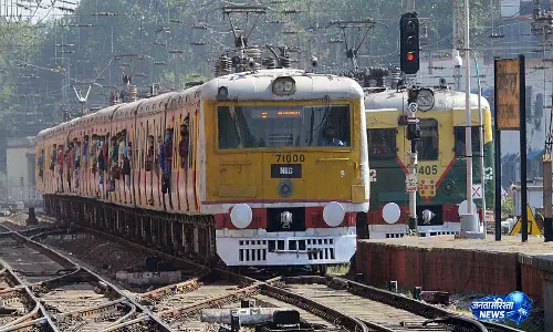 Northern Railway ने उत्तर रेलवे के अंबाला डिवीजन के लिए ₹201 करोड़ के कवच प्रोजेक्ट को मंज़ूरी दी Northern Railway ने उत्तर रेलवे के अंबाला डिवीजन के लिए ₹201 करोड़ के कवच प्रोजेक्ट को मंज़ूरी दी