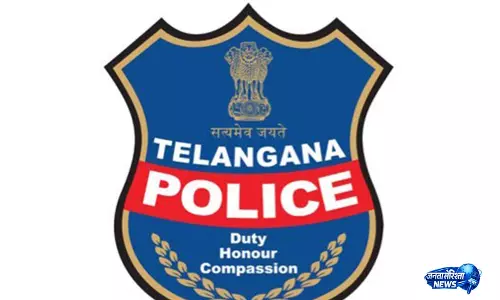 Hyderabad की एक्ट्रेस ने कास्टिंग डायरेक्टर पर धोखाधड़ी और हैरेसमेंट का आरोप लगाते हुए दर्ज कराई शिकायत Hyderabad की एक्ट्रेस ने कास्टिंग डायरेक्टर पर धोखाधड़ी और हैरेसमेंट का आरोप लगाते हुए दर्ज कराई शिकायत