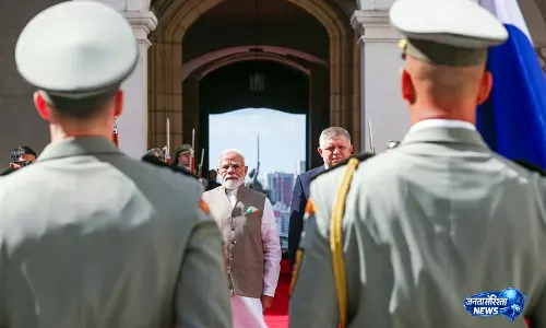 स्लोवाक यूनिवर्सिटी में AI पर इंडिया चेयर बनाया जाएगा: PM मोदी स्लोवाक यूनिवर्सिटी में AI पर इंडिया चेयर बनाया जाएगा: PM मोदी