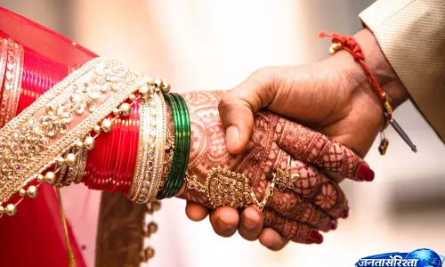 विशेषज्ञों ने रिश्ते से पहले परिवार समझने की दी सलाह विशेषज्ञों ने रिश्ते से पहले परिवार समझने की दी सलाह