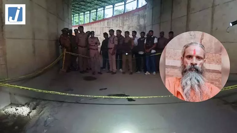 साधु की हत्या का आरोपी एनकाउंटर में ढेर, सिपाही घायल साधु की हत्या का आरोपी एनकाउंटर में ढेर, सिपाही घायल