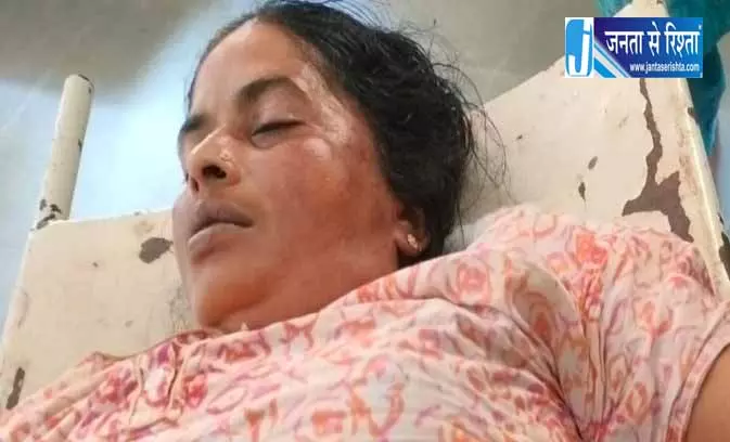 कूलर से चिपककर महिला की मौत, जशपुर की दर्दनाक घटना कूलर से चिपककर महिला की मौत, जशपुर की दर्दनाक घटना