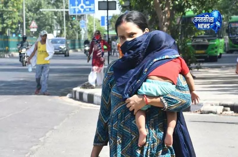 Chandigarh तापमान में 6 डिग्री तक उछाल संभव Chandigarh तापमान में 6 डिग्री तक उछाल संभव