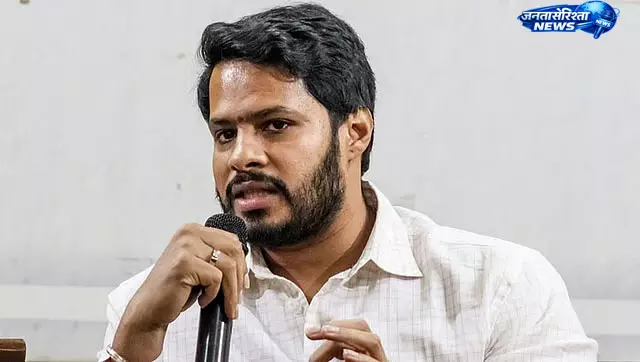Bidadi भूमि विवाद: निखिल कुमारस्वामी ने राहुल गांधी से हस्तक्षेप की मांग की Bidadi भूमि विवाद: निखिल कुमारस्वामी ने राहुल गांधी से हस्तक्षेप की मांग की